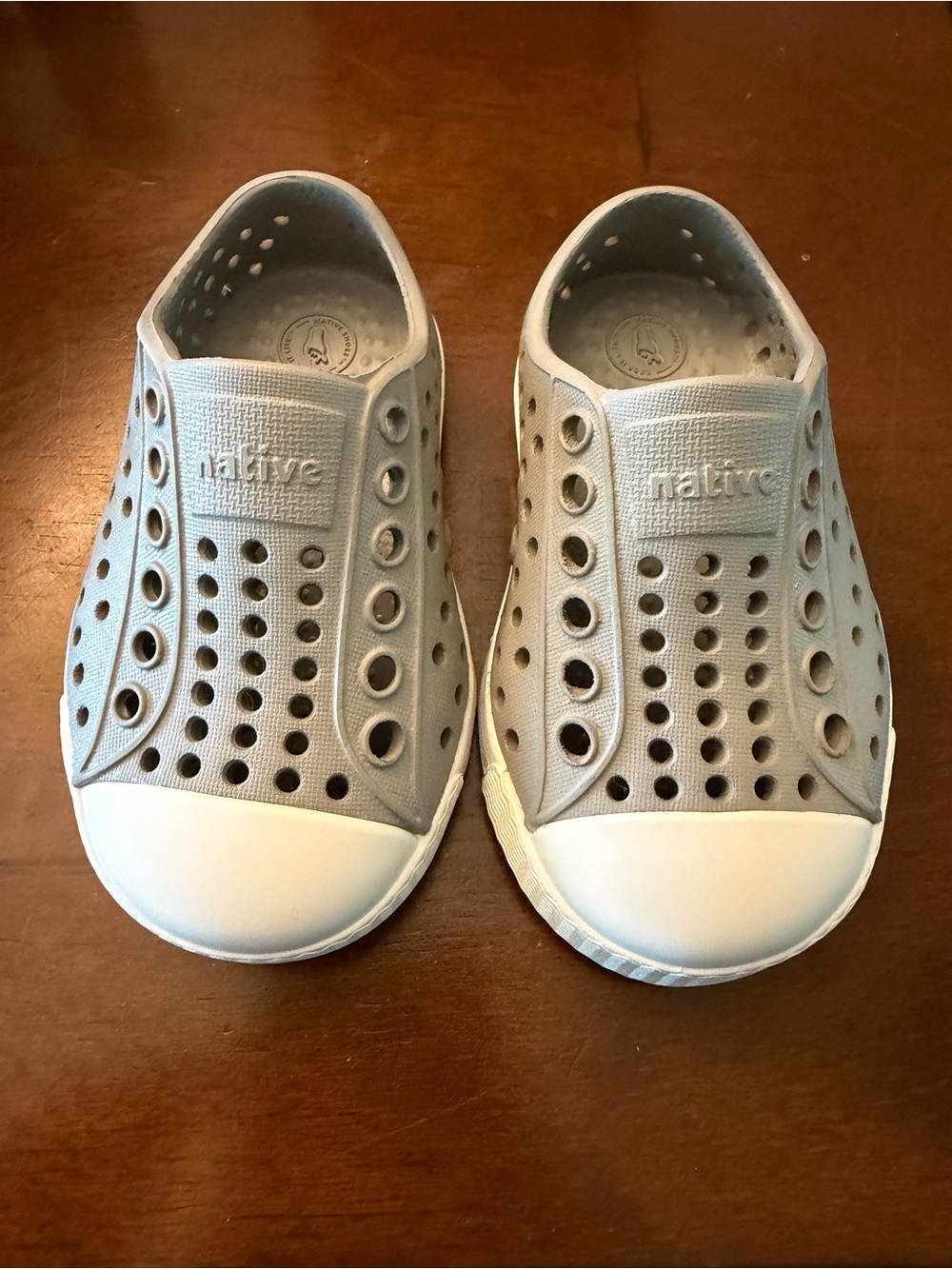 Native kids shoes, size C4, gray, worn once